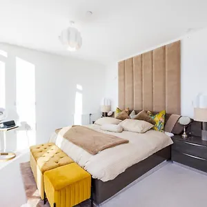 Apartment Luxury Modern Bedroom In Seven Star Ultra Super High Quality, London